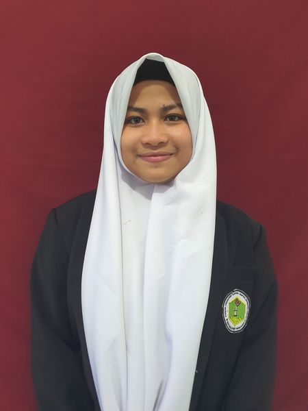 Ustadzah Olif